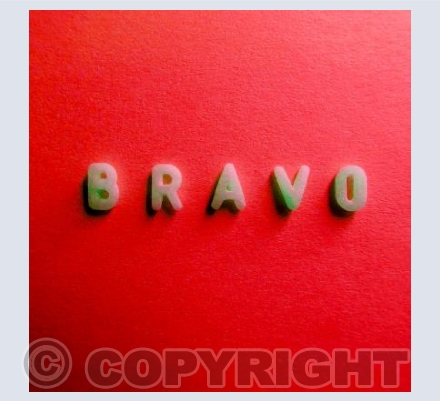 Bravo - Red