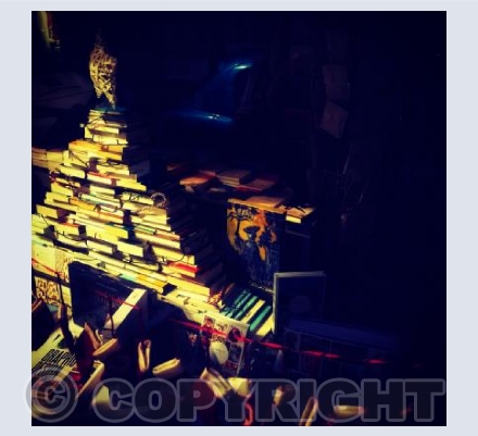 Book Christmas Tree