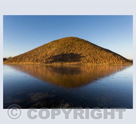 Silbury Hill, early morning
