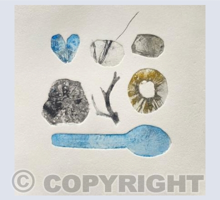 Yesterday I found a blue spoon on the beach 