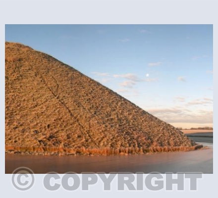 Silbury Sunrise Pyramid